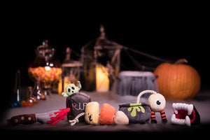 Gallery: Howling Haunts Tombstone Toy PY7091ESF
