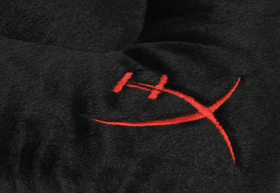 HyperX x P.L.A.Y. Pulsefur Mat - zoomed in on HyperX embrodiery